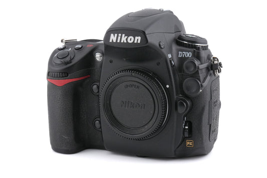 Nikon D700