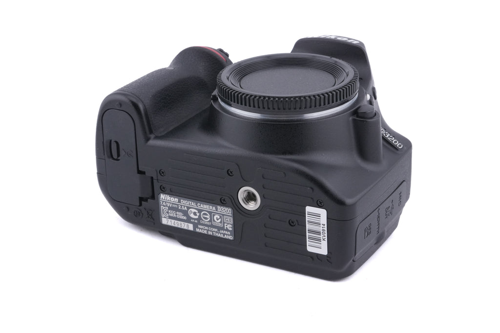 Nikon D3200