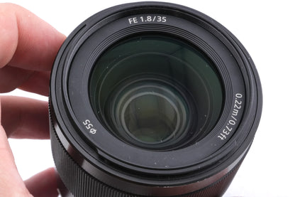 Sony 35mm f1.8 (SEL3518F)