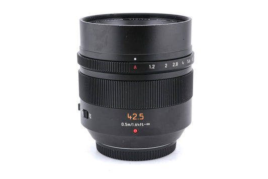 Panasonic 42.5mm f1.2 Leica DG Nocticron ASPH. Power O.I.S. (H-NS043)