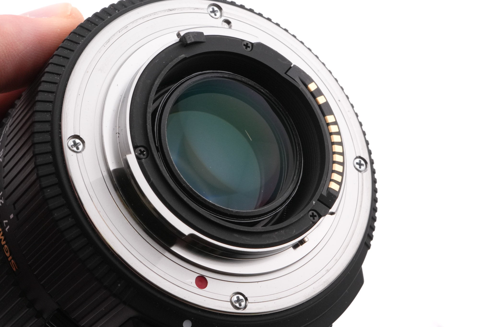 Sigma 17-50mm f2.8 EX DC HSM