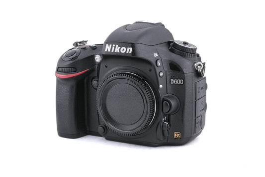 Nikon D600