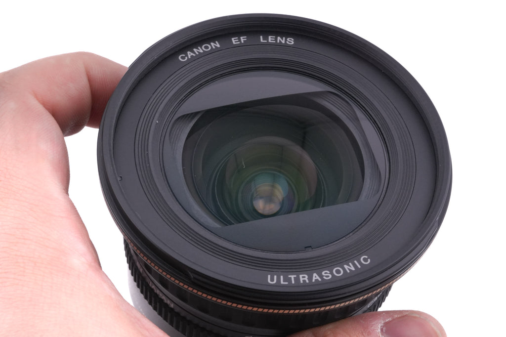 Canon 20-35mm f3.5-4.5 USM