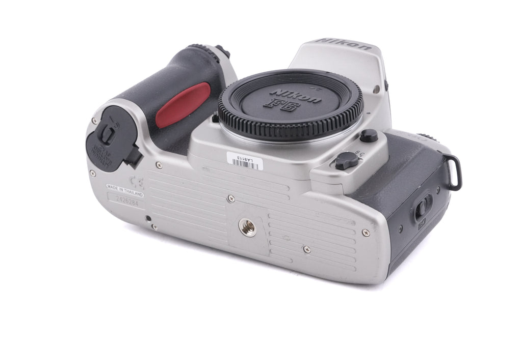 Nikon F80