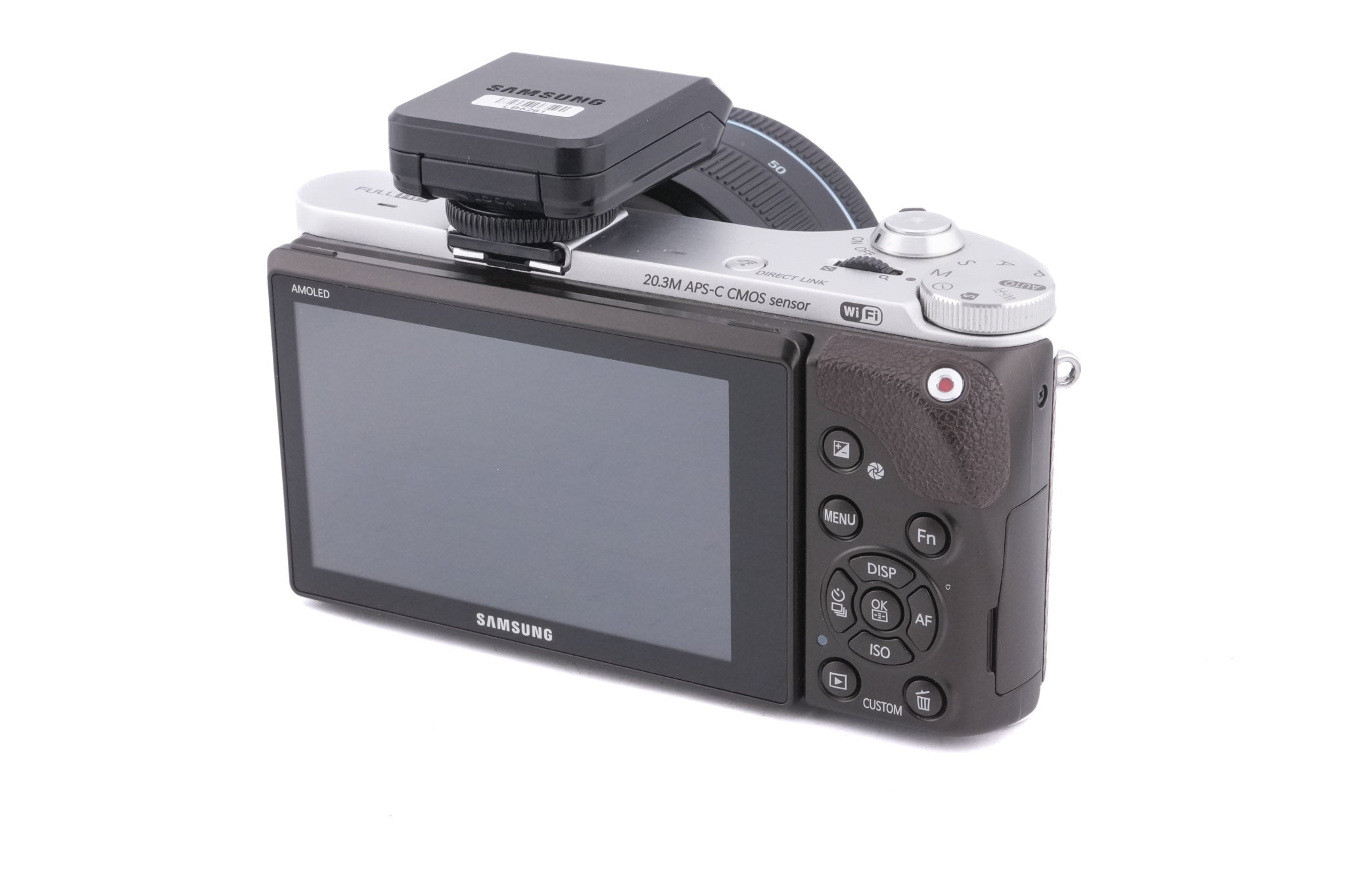 Samsung NX300 + 20-50mm f3.5-5.6 II ED i-Function + SEF8A Flash