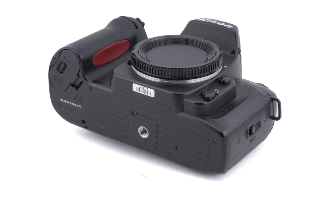 Nikon F80