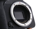 Canon EOS R7