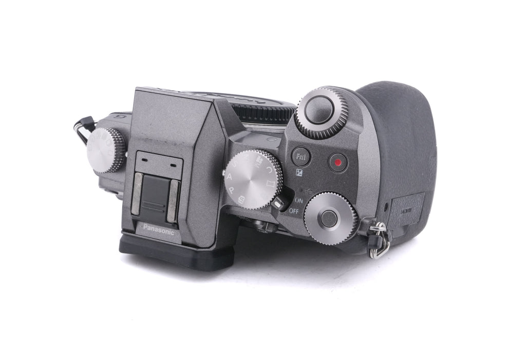 Panasonic Lumix DMC-G7