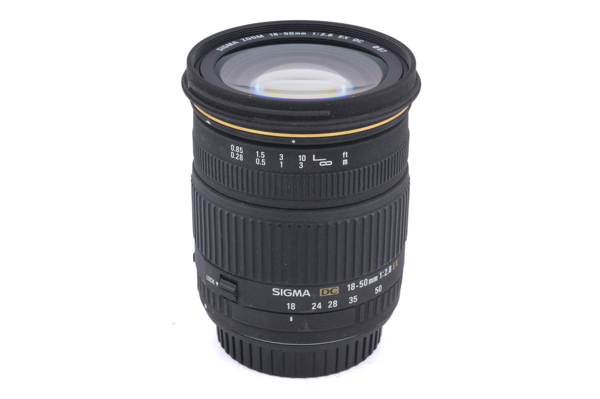 Sigma 18-50mm f2.8 EX DC