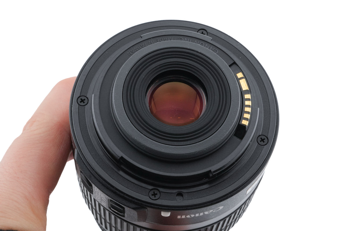 Canon 18-55mm f3.5-5.6 IS