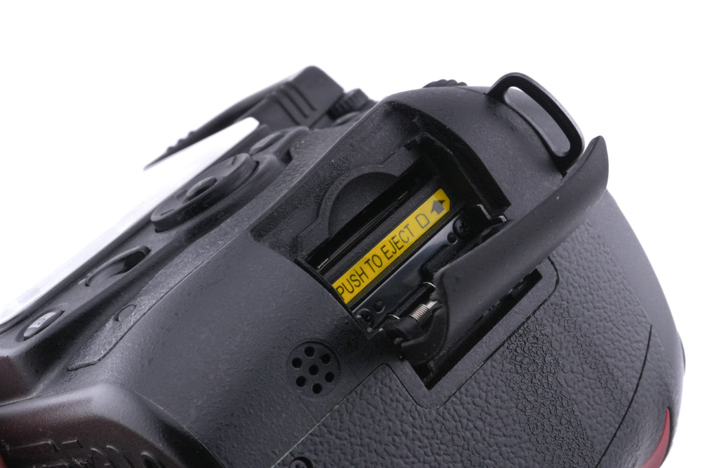 Nikon D90