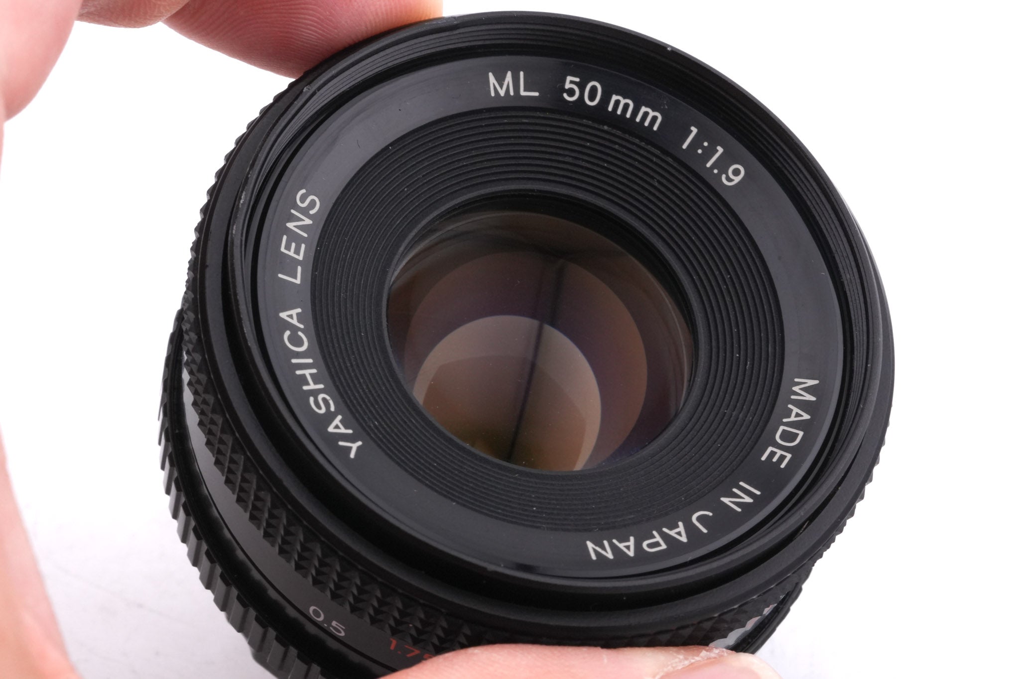 Yashica 50mm f1.9 ML