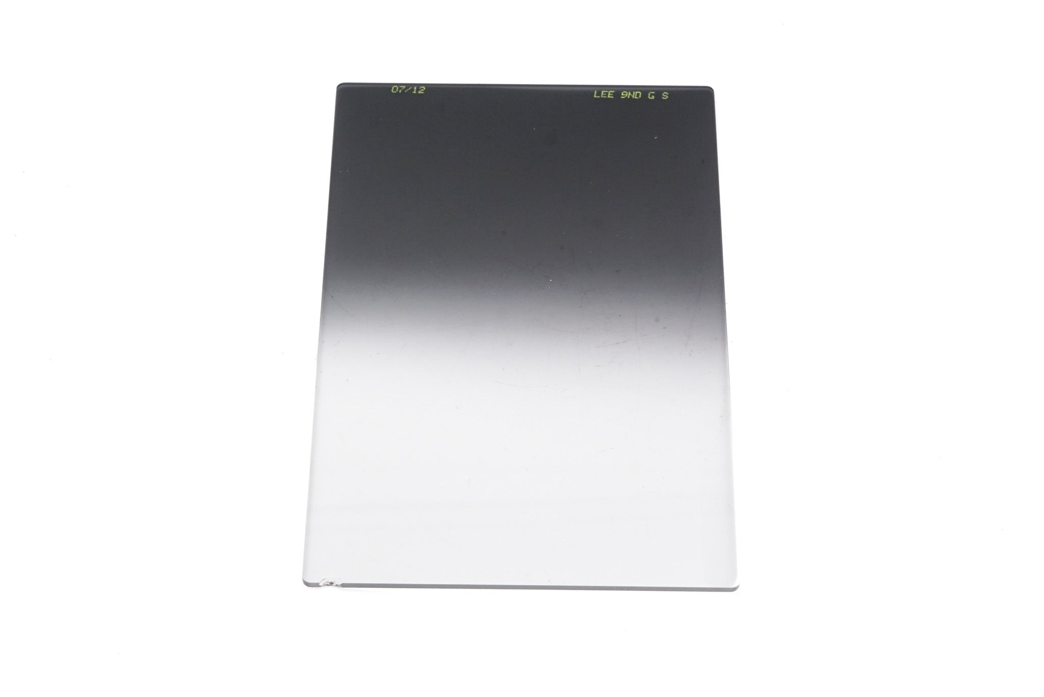 LEE Filters 100 x 150 mm Neutral Density Soft Gradient Filter 9ND G S - Accessory