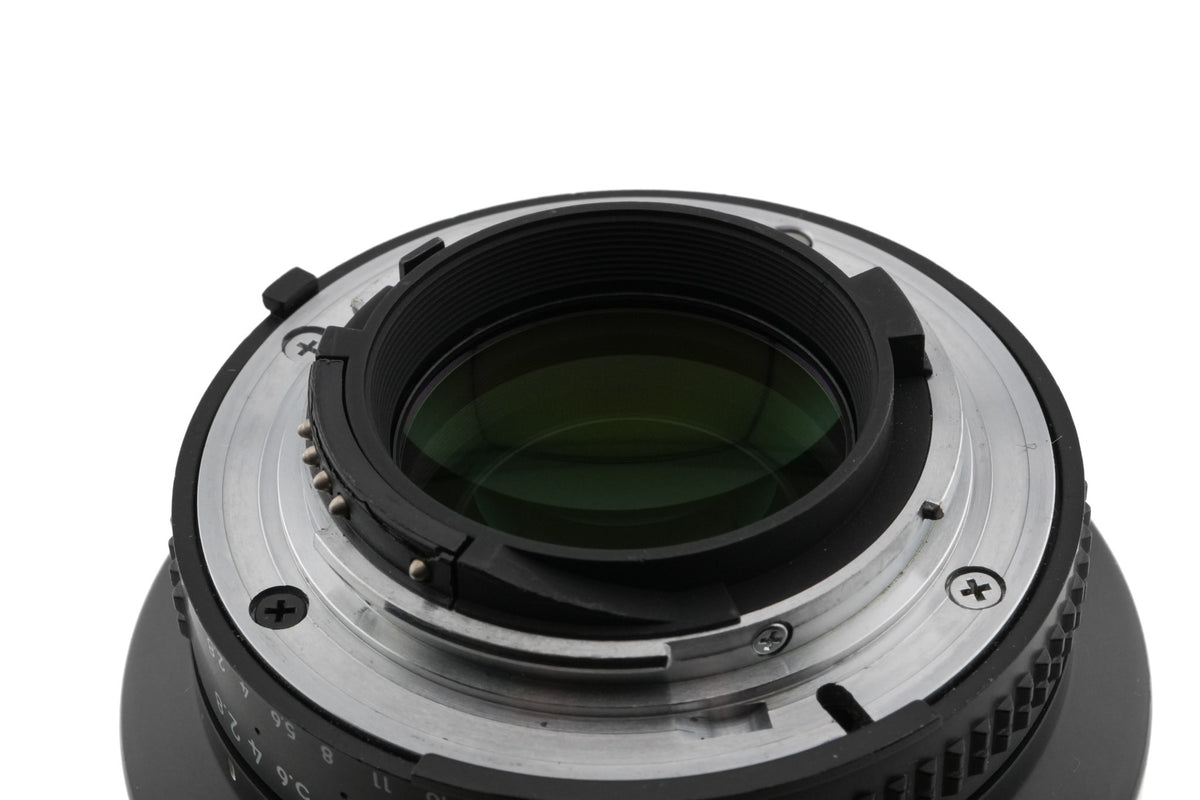 Nikon 105mm f2.8 AF Micro Nikkor