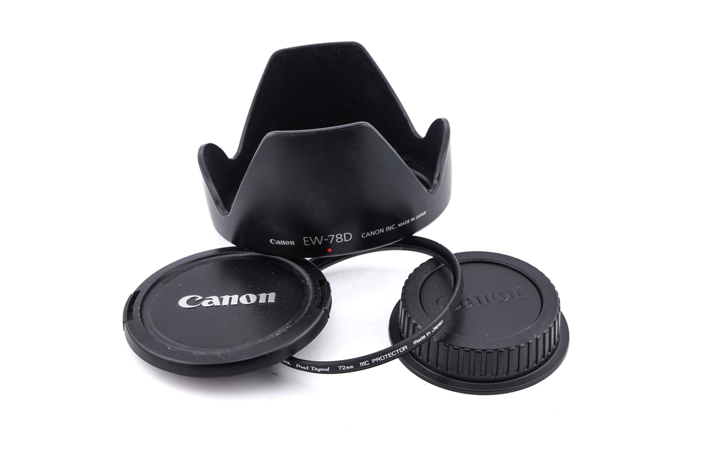 Canon 18-200mm f3.5-5.6 IS