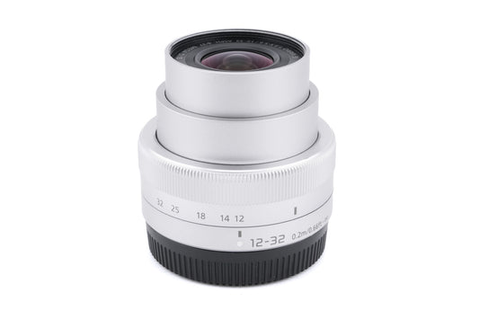 Panasonic 12-32mm f3.5-5.6 G Vario ASPH. Mega O.I.S.