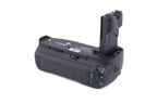 Canon BG-E7 Battery Grip + BGM-E6 AA Battery Magazine