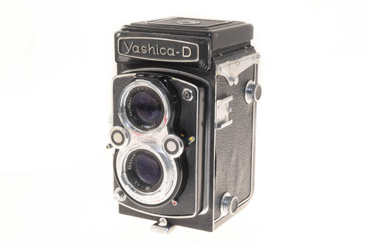 Yashica D