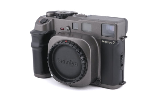 Mamiya 7