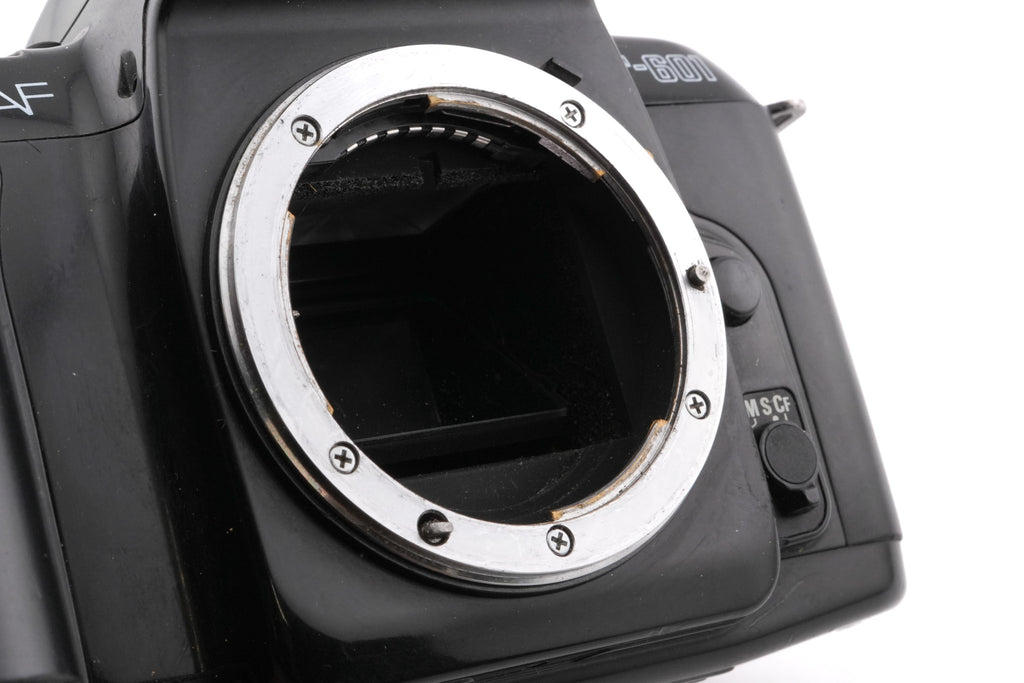Nikon F-601