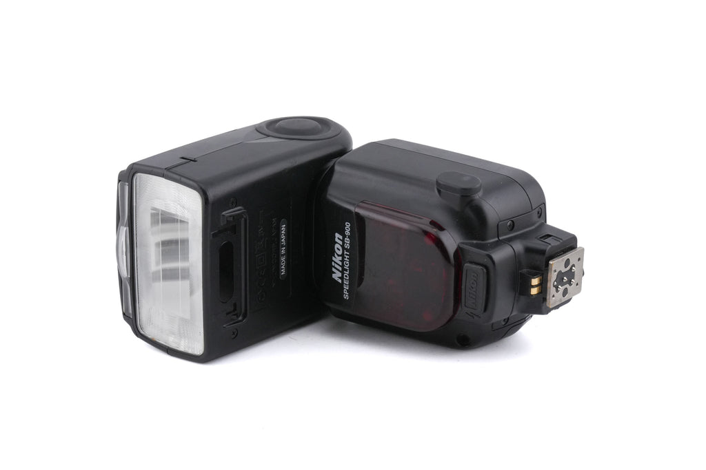 Nikon SB-900 Speedlight