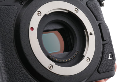 Panasonic Lumix DMC-GH4