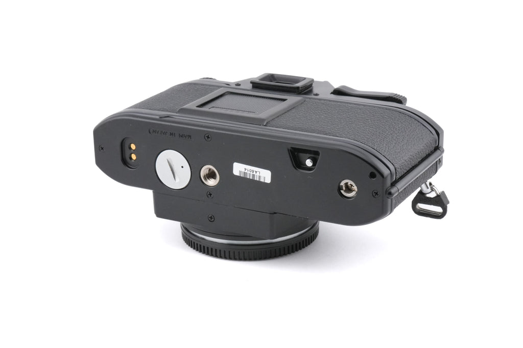 Nikon EM