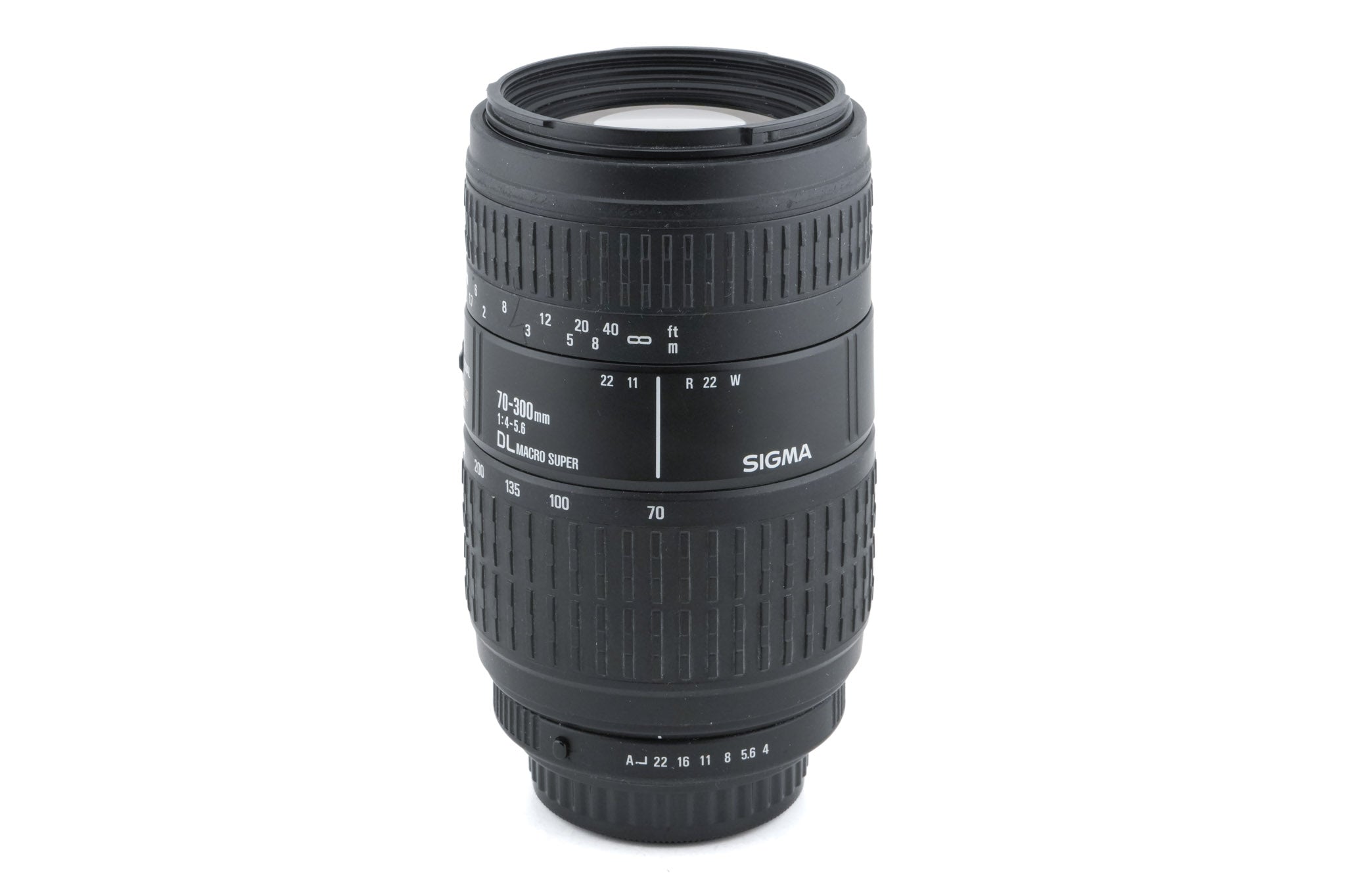Sigma 70-300mm f4-5.6 DL Macro Super