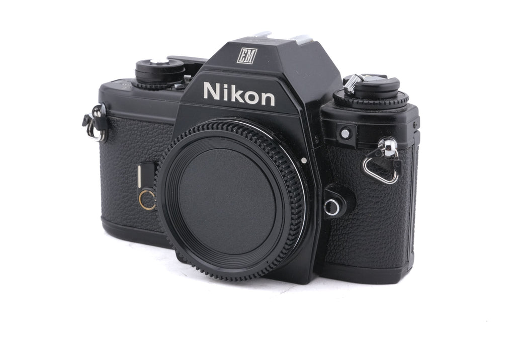 Nikon EM