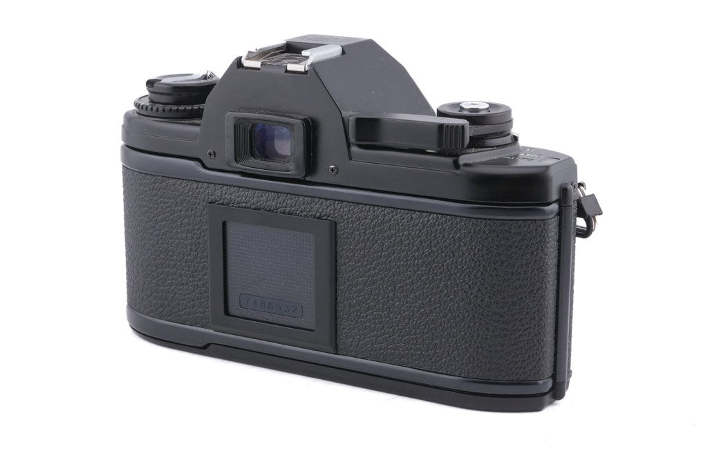 Nikon EM