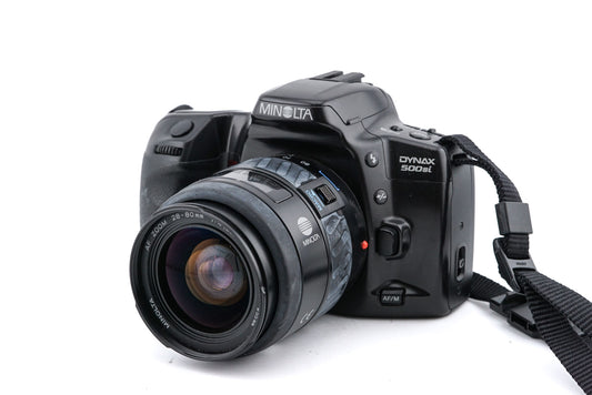 Minolta Dynax 500si + 28-80mm f4-5.6 AF Zoom