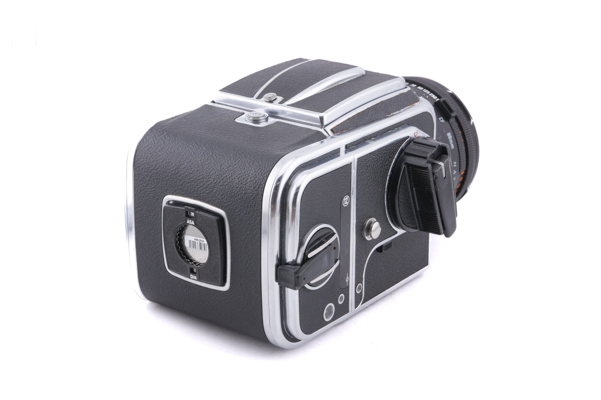 Hasselblad 500C/M (Silver, 10026) + 80mm f2.8 Planar T* CF (20029) + A12 Film Magazine (Silver, 30074) + Waist Level Finder (Old / Silver, 42021) + Standard Focusing Screen (42161)