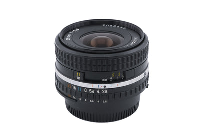 Nikon 28mm f2.8 Series E