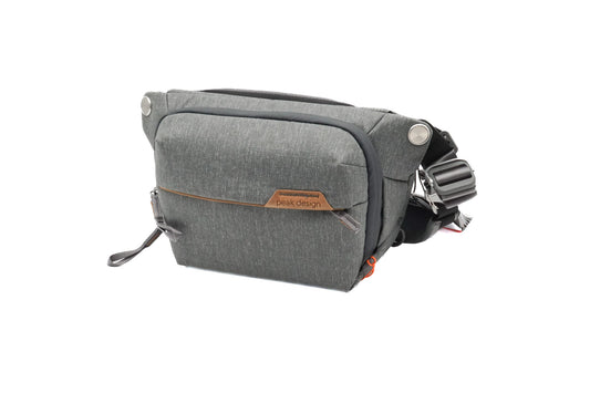 Peak Design Everyday Sling 3L V2