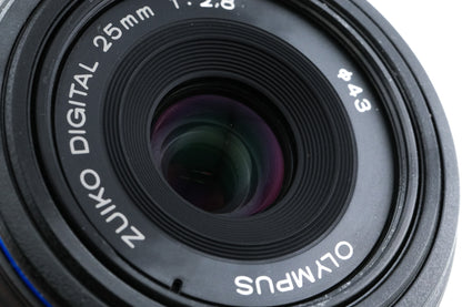 Olympus 25mm f2.8 Zuiko Digital
