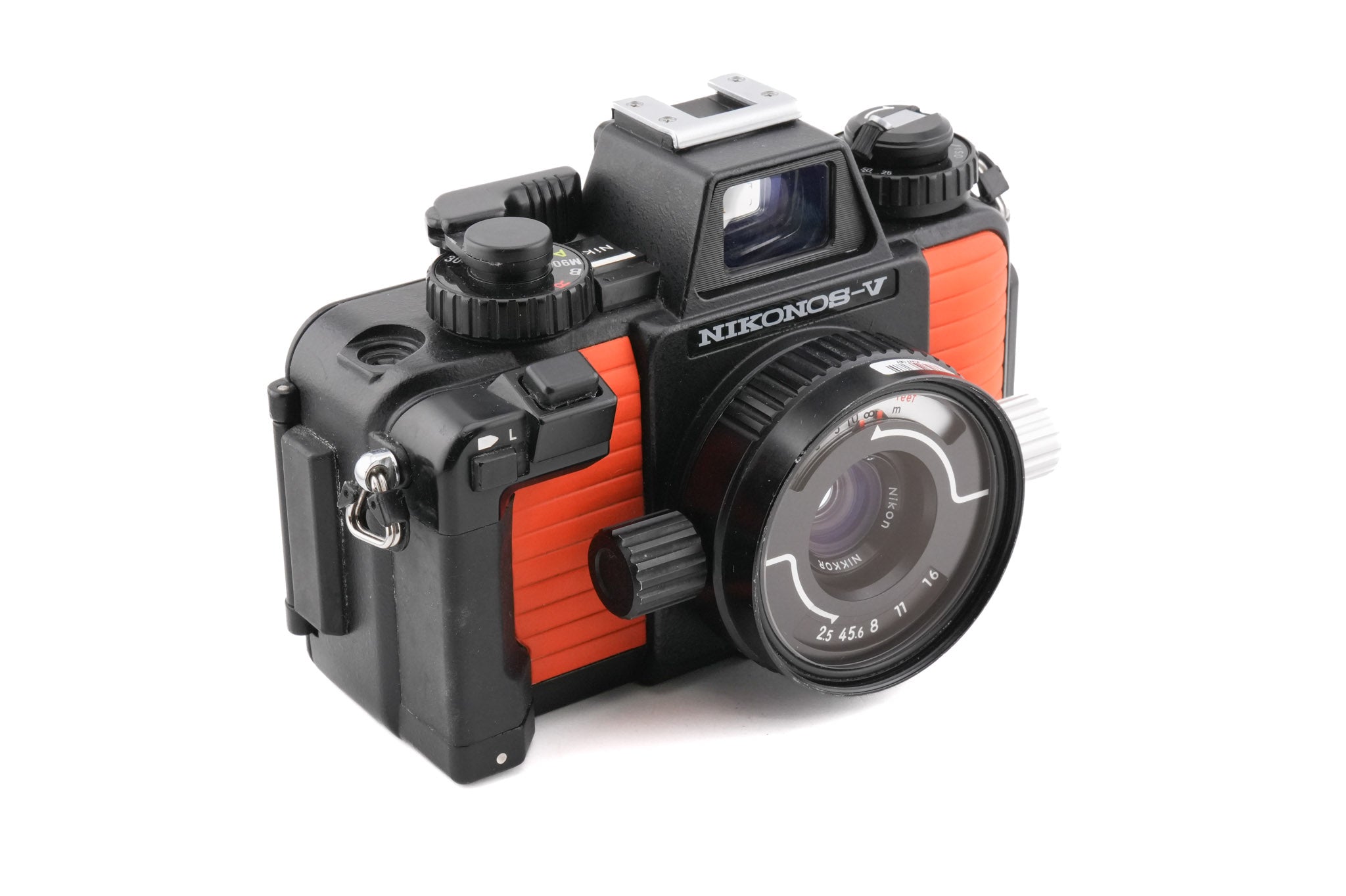 Nikon Nikonos-V + 35mm f2.5 Nikkor – Kamerastore