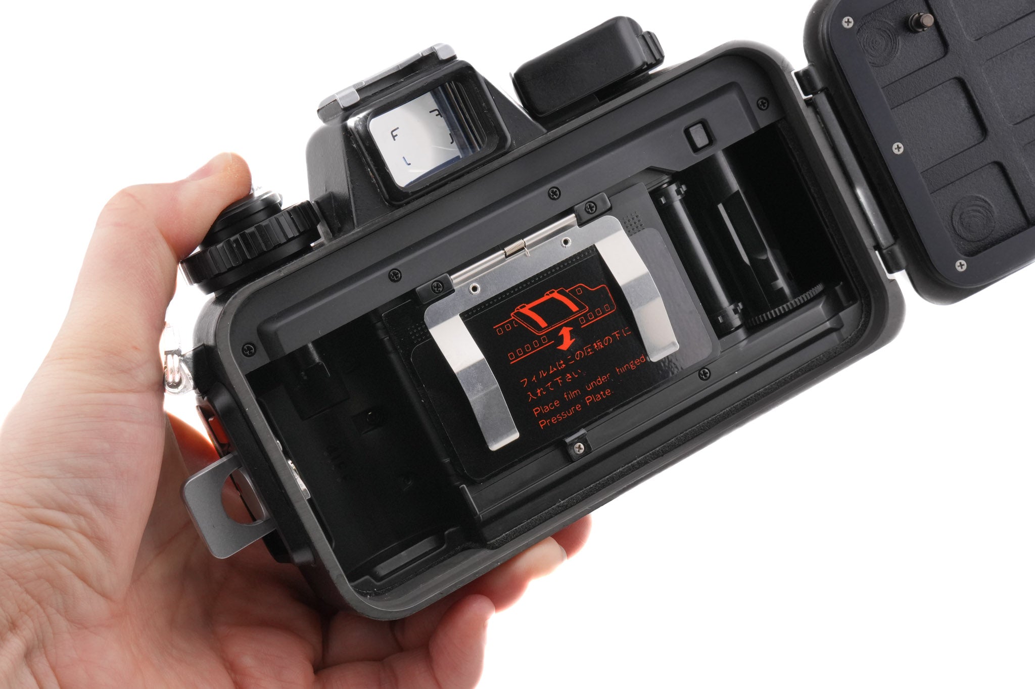 Nikon Nikonos-V + 35mm f2.5 Nikkor – Kamerastore