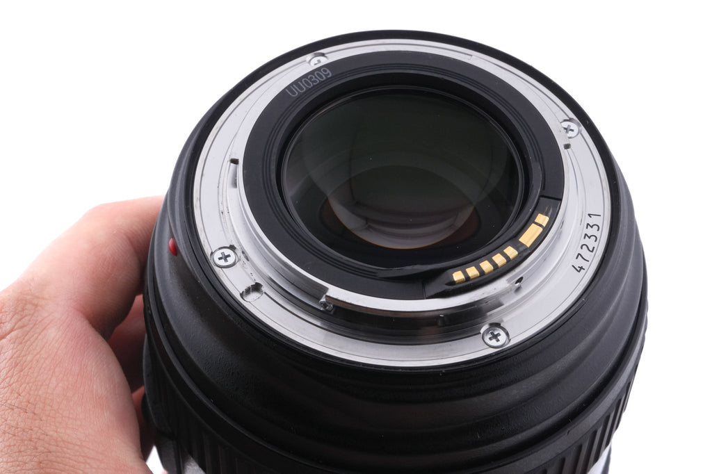 Canon 24-70mm f2.8 L USM + EW-83F Lens Hood