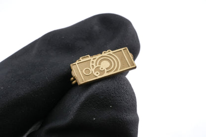 Leica M4-2 (Oskar Barnack Deluxe) (Gold, 10420) + 50mm f1.4 Summilux (Type II) (Oskar Barnack Deluxe) (11100)