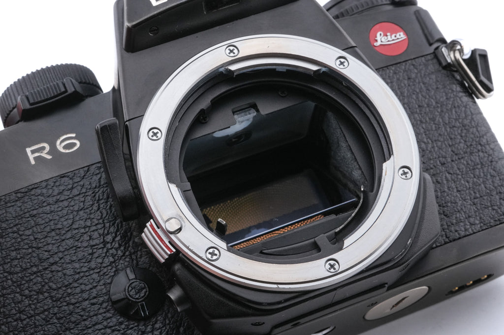 Leica R6