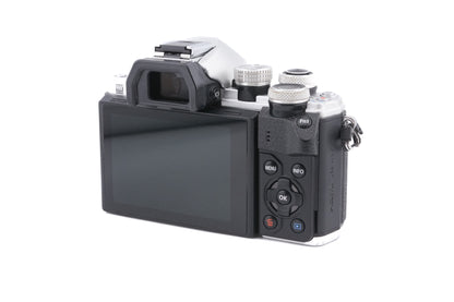 Olympus OM-D E-M10 Mark II