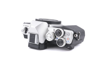 Olympus OM-D E-M10 Mark II