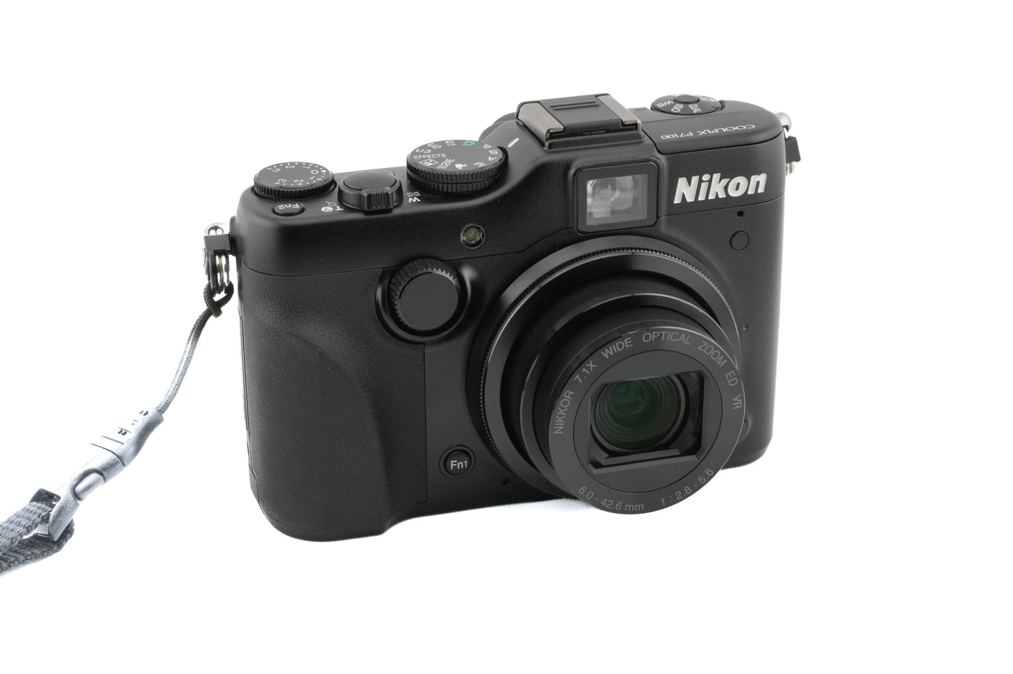 Nikon Coolpix P7100