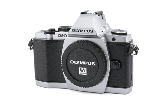Olympus OM-D E-M5 + FL-LM2 Flash
