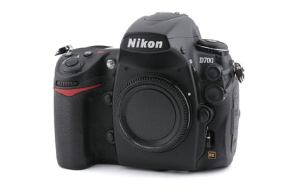 Nikon D700