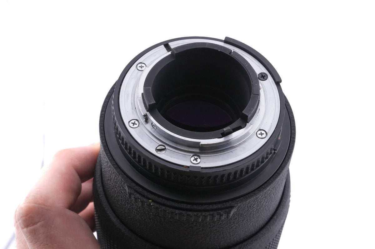 Nikon 80-200mm f2.8 AF Nikkor D ED (First Version)