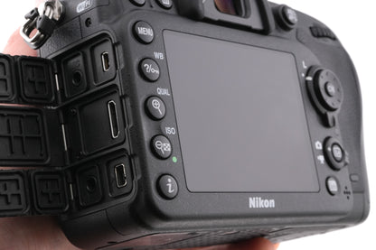 Nikon D7200