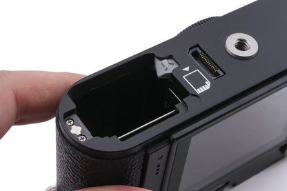 Leica M (Typ 240) (Black Paint, 10770)