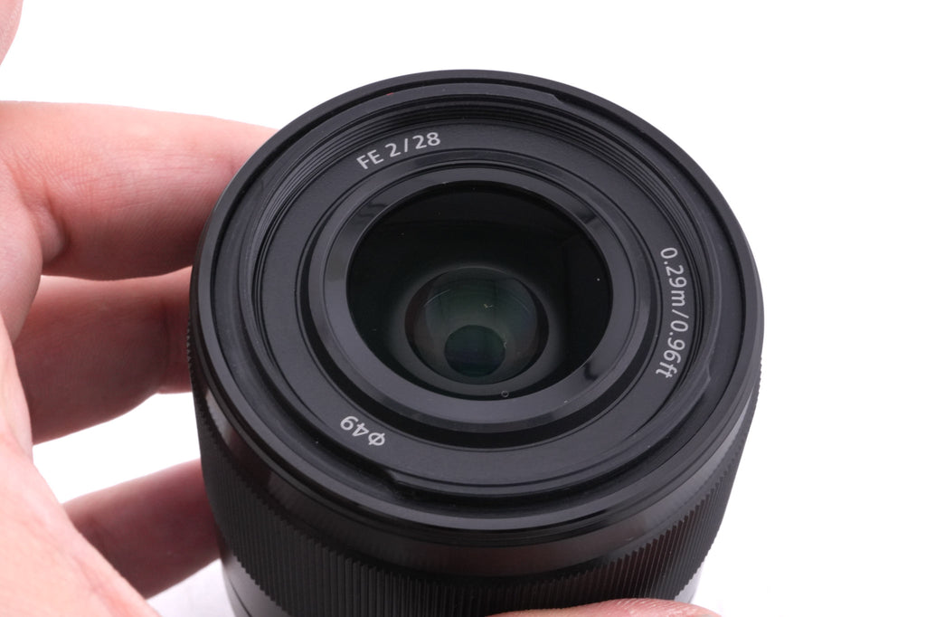 Sony 28mm f2 (SEL28F20)