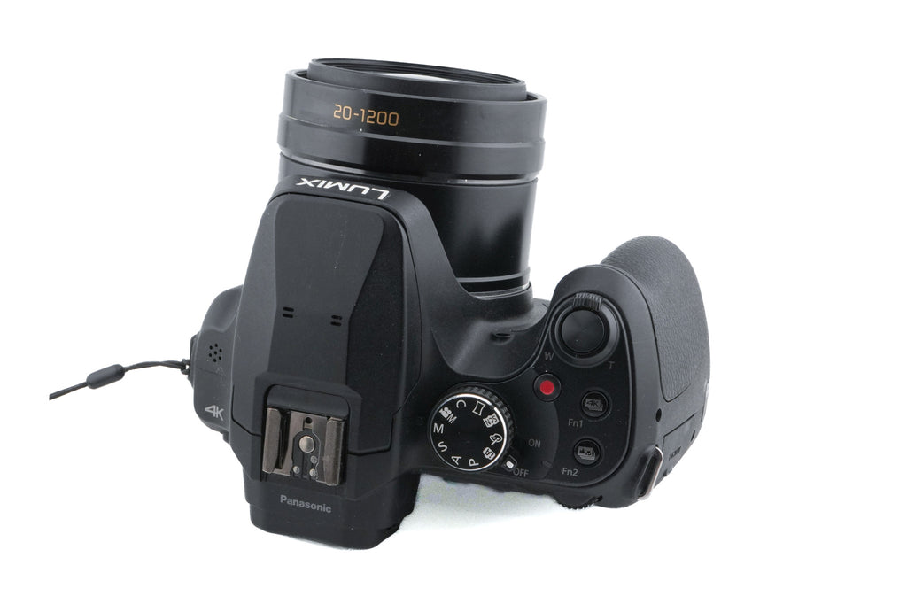 Panasonic Lumix DC-FZ82